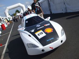 Une auto à hydrogène économique : la SAHIMO