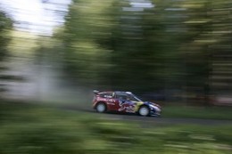 WRC Finlande : Loeb, français volant, Latvala finlandais perdant