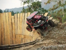 Le Polaris RZR XP 1000 dans une vidéo hallucinante