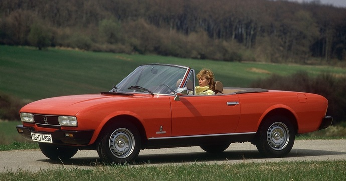 Après la R5 et la Twingo, reste-t-il des icônes françaises à réincarner ?