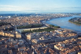 Dossier spécial vacances : découvrez les dessous verts de Bordeaux
