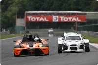 GT4 à Spa: 8 marques en piste!
