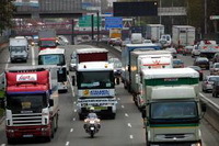 Les routiers bloqueront-ils des entrepôts pour Noël ?