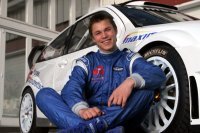 WRC : Andreas Mikkelsen va tester une C4 WRC