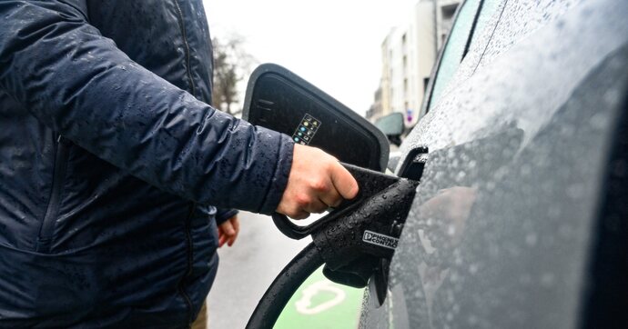 Flottes : les leasers Ayvens et Arval défient la conjoncture