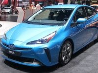 Toyota Prius restylée (2019) : plus sage - Vidéo en direct du salon de Genève
