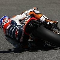 Moto GP - Catalogne D.1: Casey Stoner en tête d'un plateau réduit à quinze