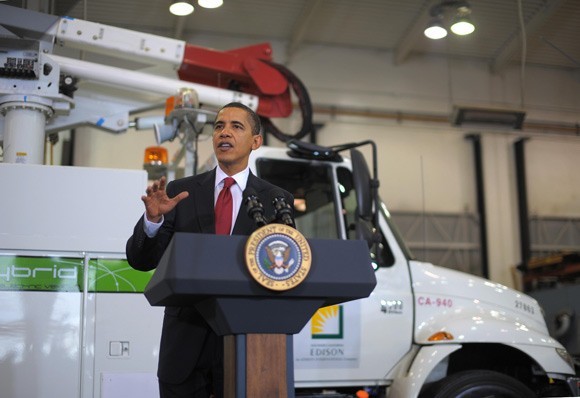 Barack Obama soutient financièrement les véhicules hybrides rechargeables