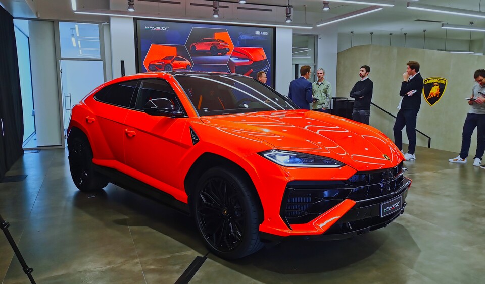 Lamborghini Urus SE hybride rechargeable : 800 ch, 312 km/h, pas de malus,  le meilleur des Urus ?