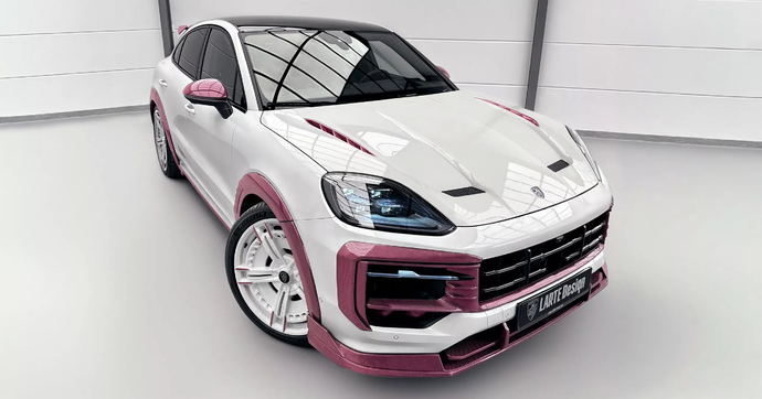 Attention les yeux, voici le Cayenne Coupé bardé de carbone rose