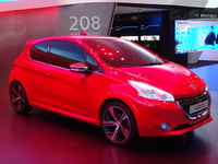 Vidéo en direct de Genève 2012 : Peugeot 208 GTI Concept, une renaissance