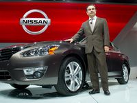 Carlos Ghosn continue de croire en la voiture personnelle