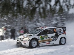 Suède : Ostberg solide leader