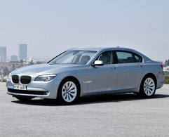 La version de production de la BMW ActiveHybrid7 dévoilée