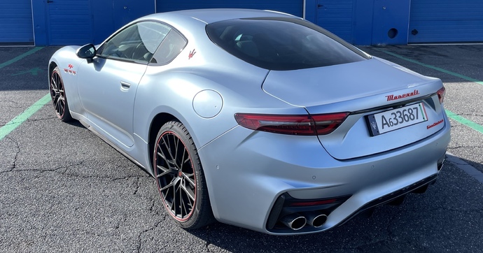 Mais pourquoi plus personne n’aime les Maserati ? Les chiffres de ventes font mal