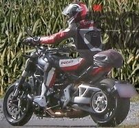 Nouveautés - Ducati: la nouvelle Diavel s'américanise