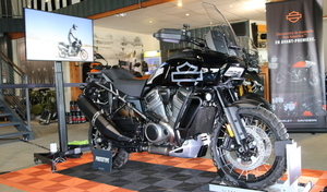 Harley-Davidson Pan America: les photos du proto en tournée en France