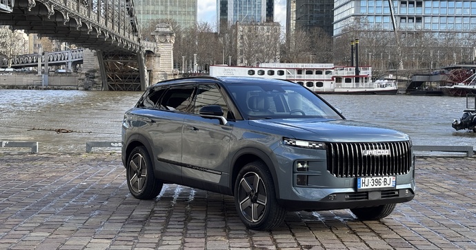 Jaecoo 7, un SUV au look de Range Rover, vendu 20 000€  de moins qu'un Tiguan