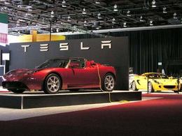Lotus continuera de fournir des châssis pour Tesla