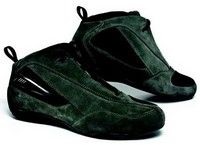 TCX looke vos pieds avec la basket X-Zero.