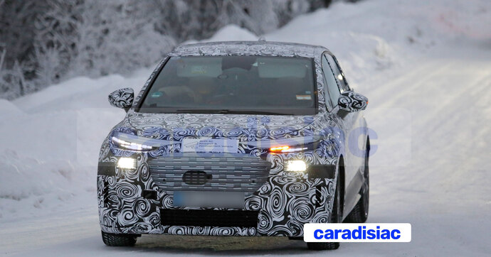 Conditions atmosphériques difficiles pour les essais de mise au point de la future Audi A2 e-tron qui sera présentée à l’automne.