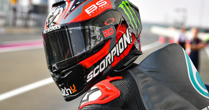 Le casque qui se gonfle (oui, vraiment) : le secret que beaucoup de motards ignorent