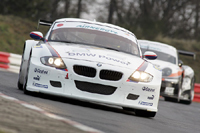 Andy Priaulx s'essaie au GT