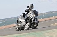 Essai Piaggio MP3 LT 400 cm3 Touring : changement de nom