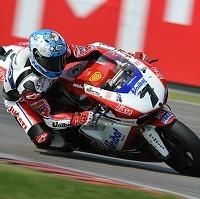 Superbike - Misano Q.1: Carlos Checa contient Biaggi et Melandri