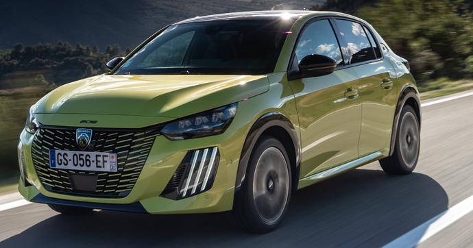 Deux petites voitures françaises thermiques se retrouvent en tête des ventes du marché automobile européen