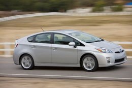 2 millions de véhicules hybrides Toyota et Lexus vendus dans le monde