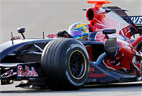 F1 : Bourdais sur le Trocadero en Toro Rosso !
