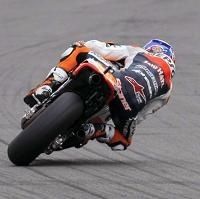 Moto GP - Grande Bretagne D.2: Casey Stoner contient Marco Simoncelli
