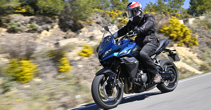 La Triumph Tiger 660 Sport 2026 est une tigresse, qui retrouve son mordant