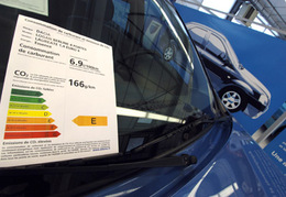 Midi Pile - 2009, une année record pour l'automobile en France