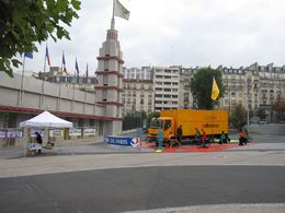 En direct du Salon du Cycle 2009 : un stand de démonstration dédié à la sécurité des usagers de la route