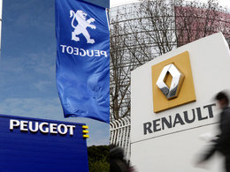 En 10 ans, Renault et PSA ont supprimé 70 000 postes en France