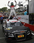 DTM à Brands Hatch: Scheider s'offre une belle victoire.