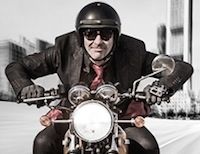 Delticom soutient cette année encore la "Distinguished Gentleman’s Ride"