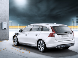 Genève 2011 : Volvo V60 Plug-in Hybrid, suédoise et branchée