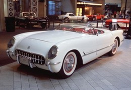 Question du jour n° 108 : pourquoi les premières Chevrolet Corvette étaient boudées par le public ?