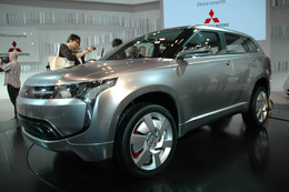 Mitsubishi au Salon de Tokyo 2009 : la i-MiEV électrique, les Concepts PX-MiEV et i-MiEV Cargo