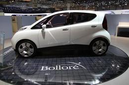Pour la Bolloré BlueCar électrique, des batteries lithium-métal-polymère produites au Canada et en France