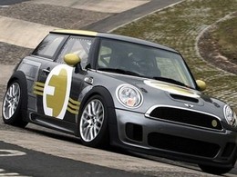 Mini E : combien elle fait sur le Ring ?