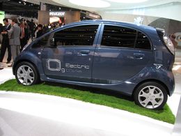 Vous pouvez pré-réserver la Peugeot iOn électrique qui sortira fin 2010