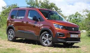 Le Peugeot Rifter arrive en occasion : transporteur à bon prix ?