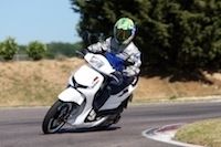 Peugeot Tweet 50 cm3/125 cm3 RS : 100 % Urban Sport