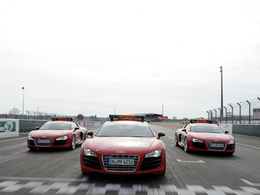 24 Heures du Mans 2010: Les safety cars d'Audi passent au rouge