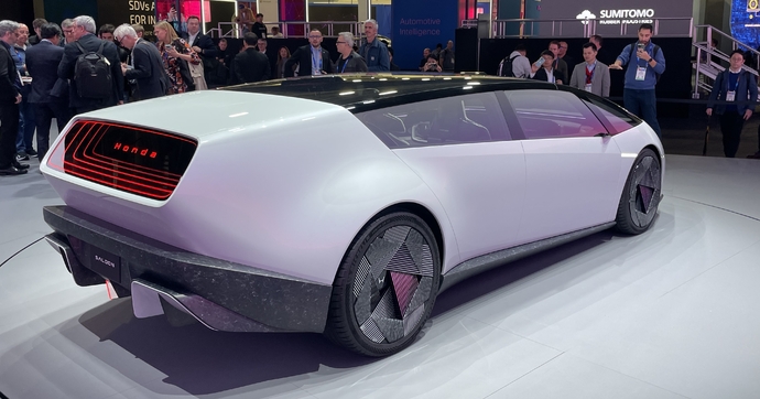 Honda prend une décision choquante qui va lui coûter des milliards et annule au dernier moment ses voitures électriques très osées