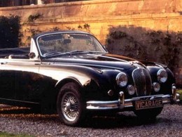 (J'aime de nuit) Vicarage, des vieilles Jaguar, de vraies vieilles!